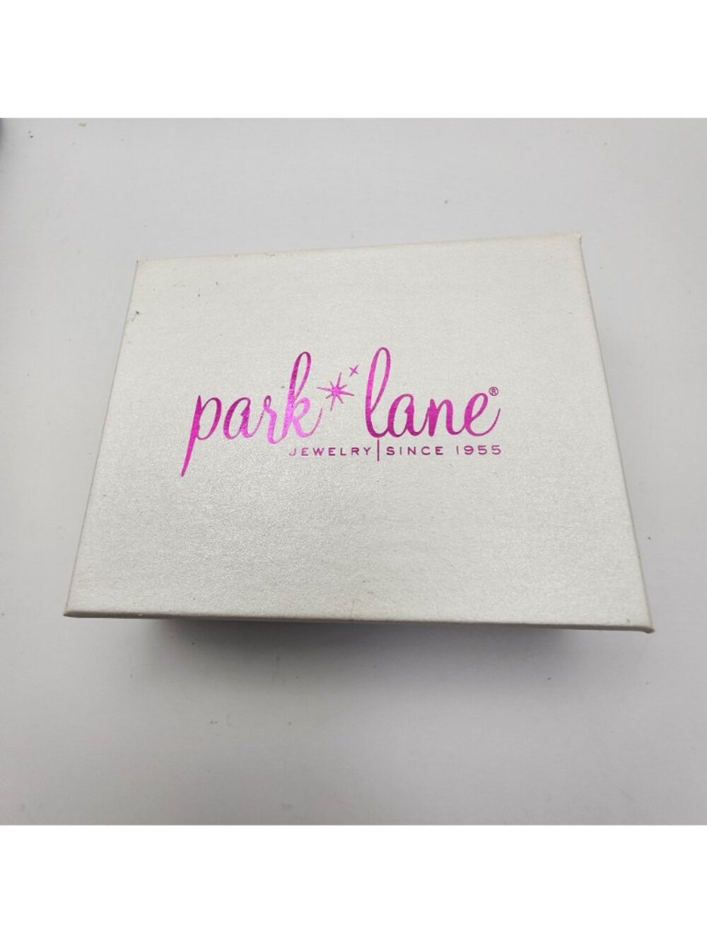 Park Lane Dottie Stud Earrings In Original Box Gold-Tone Textured Design - Picture 2 of 2